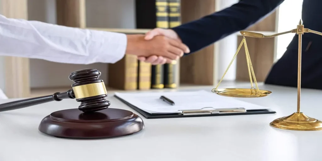 بهترین وکیل ملکی آنلاین