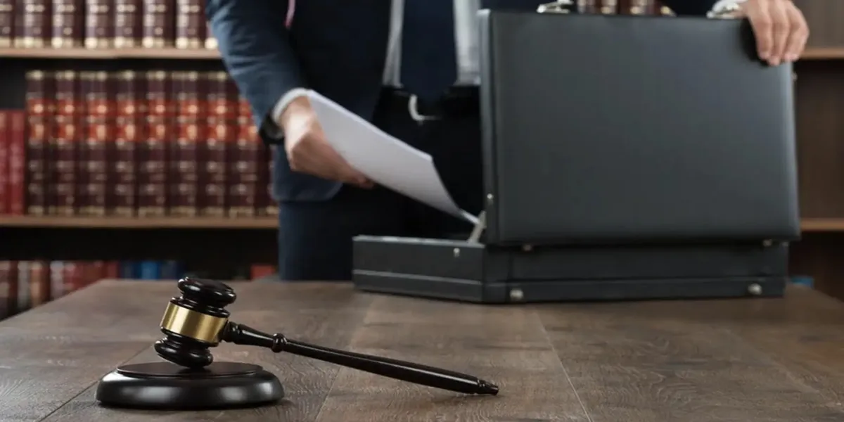 وکیل داوری