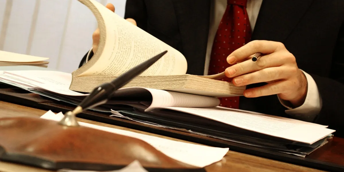 وکیل داوری